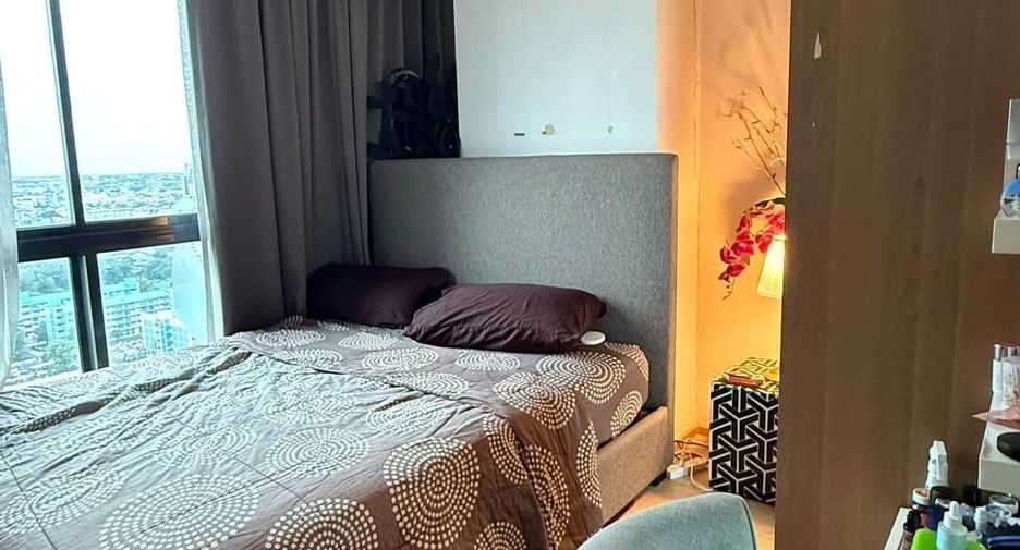 Продажа 2 спальни кондо в Тхон Бури, Бангкок