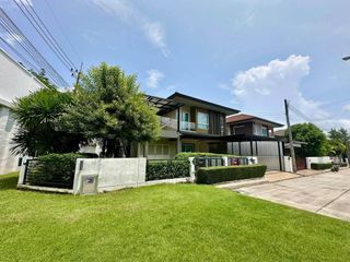 For rent and for sale 5 bedrooms house in Mueang Phuket, Phuket
