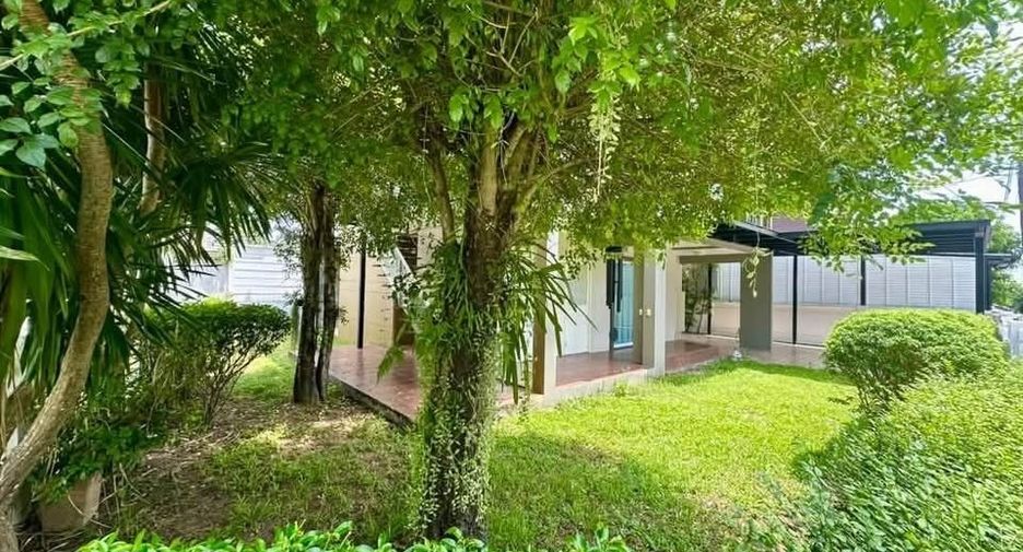 For sale and for rent 5 bedrooms house in Mueang Phuket, Phuket