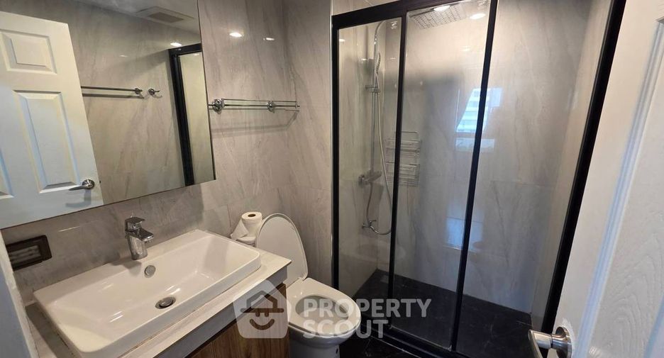 Wohnung zur Miete mit 2 Zimmer in Phaya Thai, Bangkok