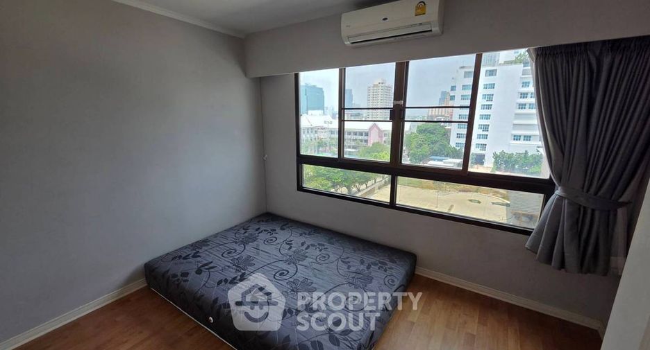 Wohnung zur Miete mit 2 Zimmer in Phaya Thai, Bangkok