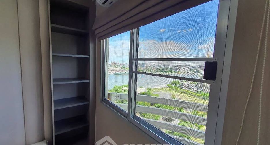 For rent 2 bedrooms condo in Yan Nawa, Bangkok