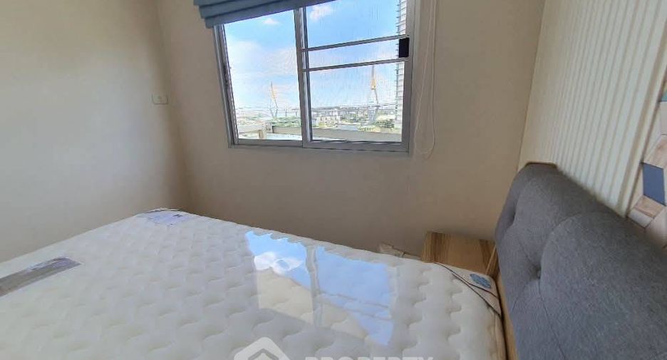 For rent 2 bedrooms condo in Yan Nawa, Bangkok