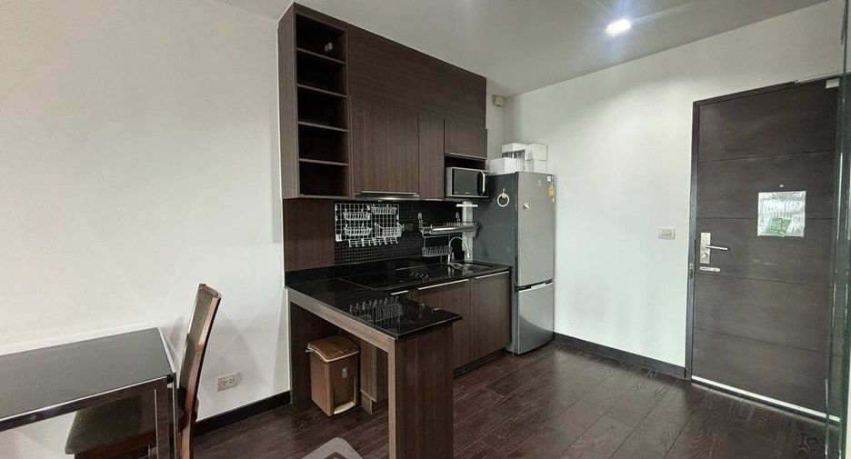 À louer 2 chambres condo à Ratchathewi, Bangkok