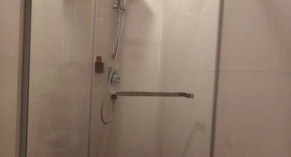 Wohnung zur Miete mit 2 Zimmer in Khlong Toei, Bangkok