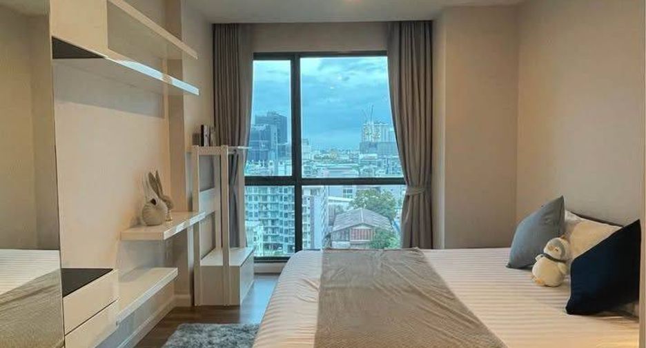 Wohnung zur Miete mit 1 Zimmer in Phra Khanong, Bangkok