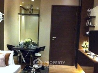 For rent 1 bed condo in Huai Khwang, Bangkok