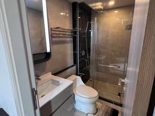 For rent 1 bed condo in Huai Khwang, Bangkok