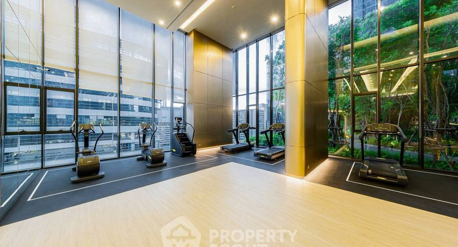 For rent 1 bed condo in Huai Khwang, Bangkok
