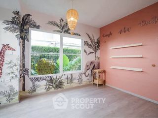 Casa en alquiler de 3 habitaciones en Prawet, Bangkok