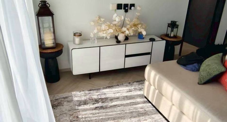 For rent 2 bedrooms condo in Khlong San, Bangkok