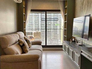 For rent 1 bed condo in Huai Khwang, Bangkok