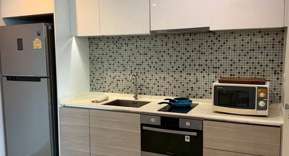 Condo en alquiler de 1 habitaciones en Watthana, Bangkok