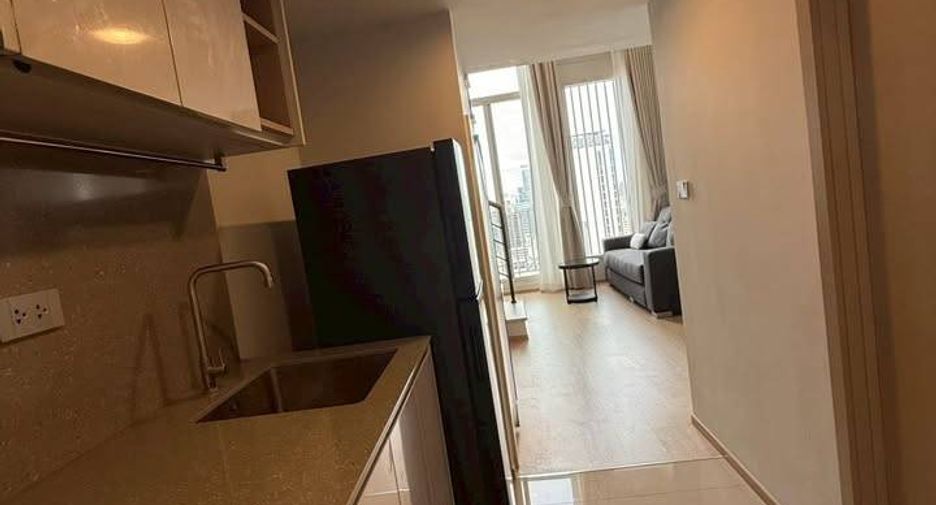 For rent 1 bed condo in Bang Rak, Bangkok