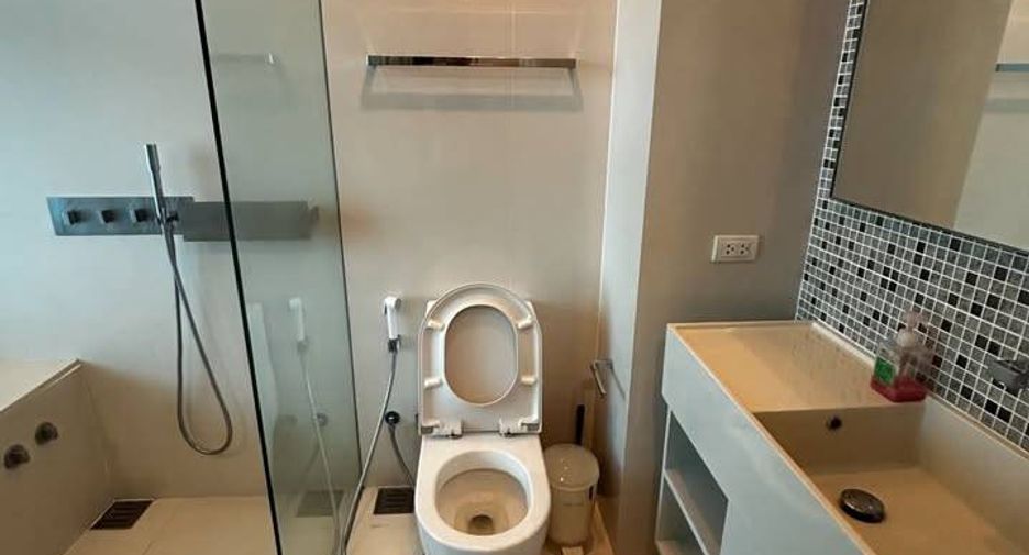 Condo en alquiler de 1 habitaciones en Watthana, Bangkok