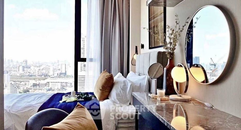 For rent 2 bedrooms condo in Khlong Toei, Bangkok