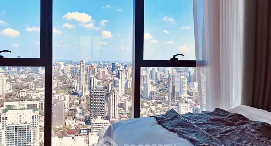 For rent 2 bedrooms condo in Khlong Toei, Bangkok