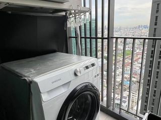 For rent 1 bed condo in Huai Khwang, Bangkok
