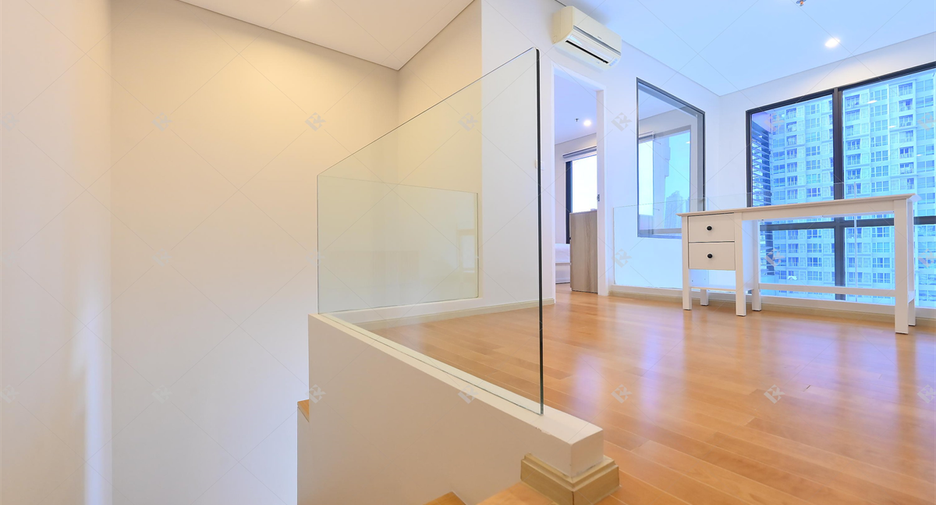 For rent 1 bed condo in Watthana, Bangkok