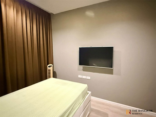 For rent 2 bedrooms condo in Huai Khwang, Bangkok