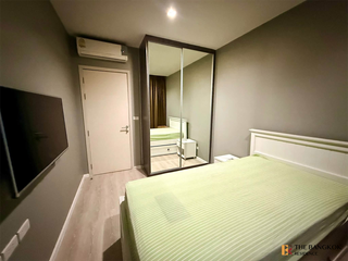 For rent 2 bedrooms condo in Huai Khwang, Bangkok
