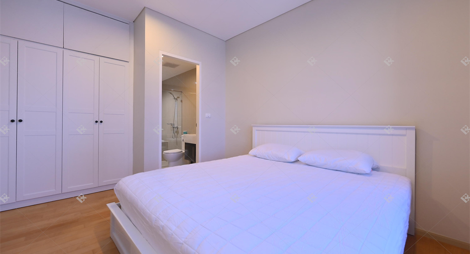 For sale 1 bed condo in Watthana, Bangkok
