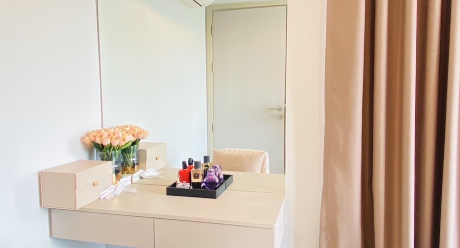 For sale 2 bedrooms condo in Chatuchak, Bangkok