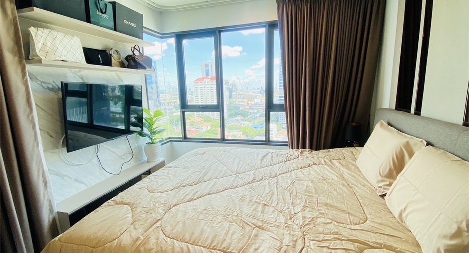 For sale 2 bedrooms condo in Chatuchak, Bangkok