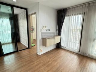 For rent 2 bedrooms condo in Mueang Samut Prakan, Samut Prakan