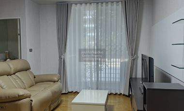 For rent 2 bedrooms condo in Phra Khanong, Bangkok