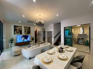 Haus zur Miete mit 5 Zimmer in Bang Kapi, Bangkok