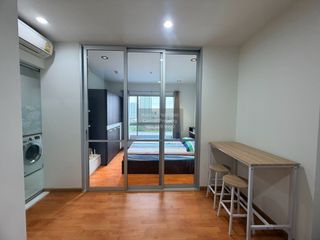 Wohnung zur Miete mit 1 Zimmer in Phasi Charoen, Bangkok