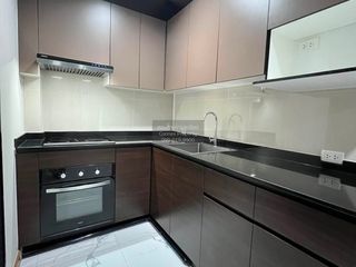 Reihenhaus zur Miete mit 4 Zimmer in Wang Thonglang, Bangkok