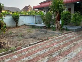 Haus zur Miete mit 4 Zimmer in Taling Chan, Bangkok
