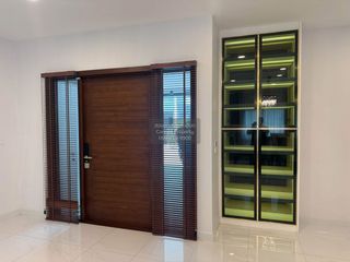 For rent 4 bedrooms house in Sai Mai, Bangkok