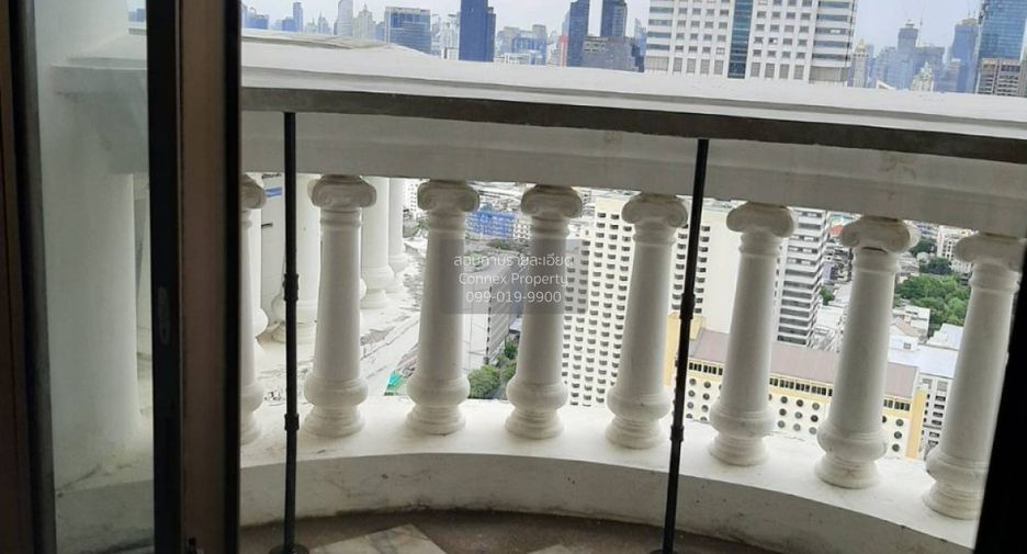 À louer 2 chambres condo à Bang Rak, Bangkok