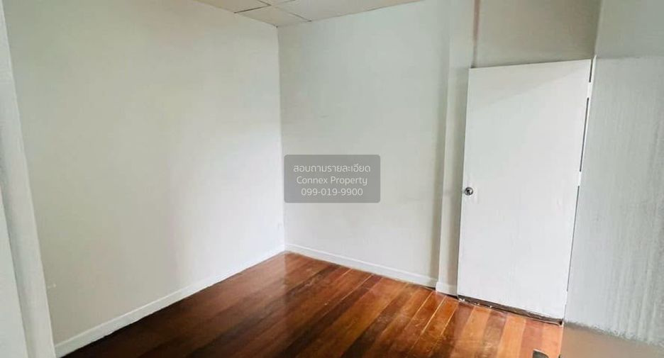 出售 3 卧室 联排别墅 在 Mueang Nonthaburi, Nonthaburi