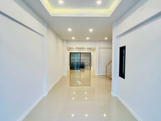 ขาย 3 ห้องนอน ทาวน์เฮ้าส์ ใน ปากเกร็ด, นนทบุรี