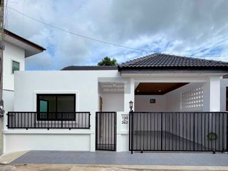 À vendre 2 chambres maison de ville à Mueang Phuket, Phuket