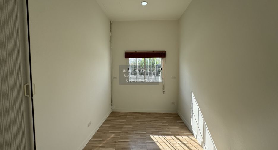 ขาย 3 ห้องนอน บ้านเดี่ยว ใน ไทรน้อย, นนทบุรี