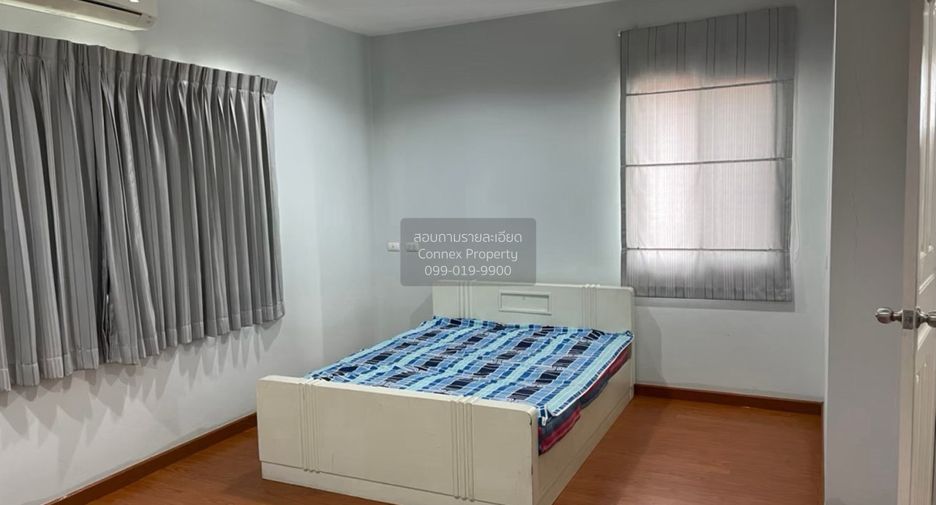 For sale 3 bedrooms townhouse in Chatuchak, Bangkok