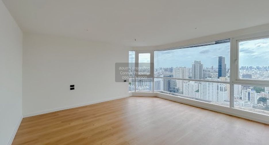 À vendre 4 chambres condo à Watthana, Bangkok