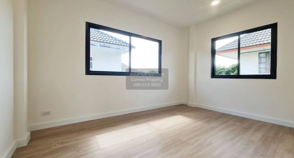 Casa en venta de 4 habitaciones en Bang Bua Thong, Nonthaburi