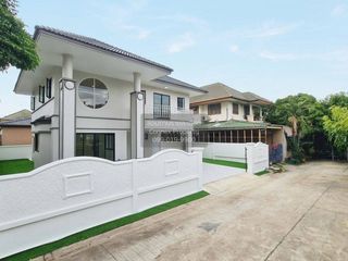 Haus zum Kauf mit 4 Zimmer in Bang Bua Thong, Nonthaburi