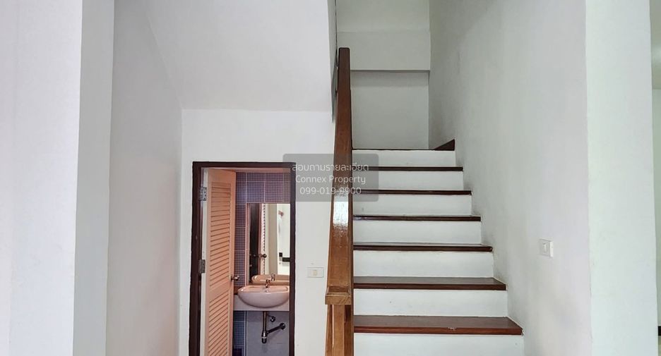 À vendre 3 chambres maison de ville à Mueang Phuket, Phuket