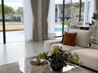 Villa zum Kauf mit 5 Zimmer in Bang Lamung, Chonburi