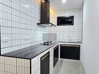 À vendre 3 chambres maison de ville à Mueang Phuket, Phuket