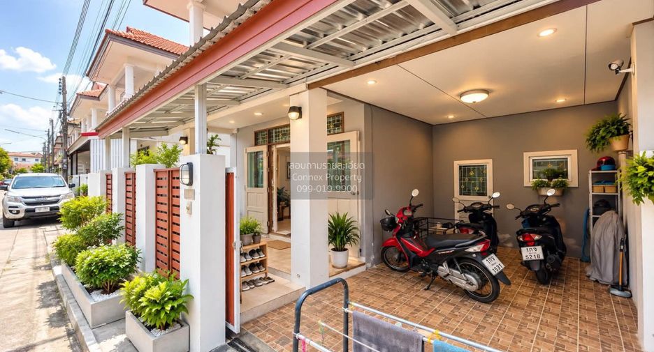 À vendre 3 chambres maison de ville à Mueang Phuket, Phuket