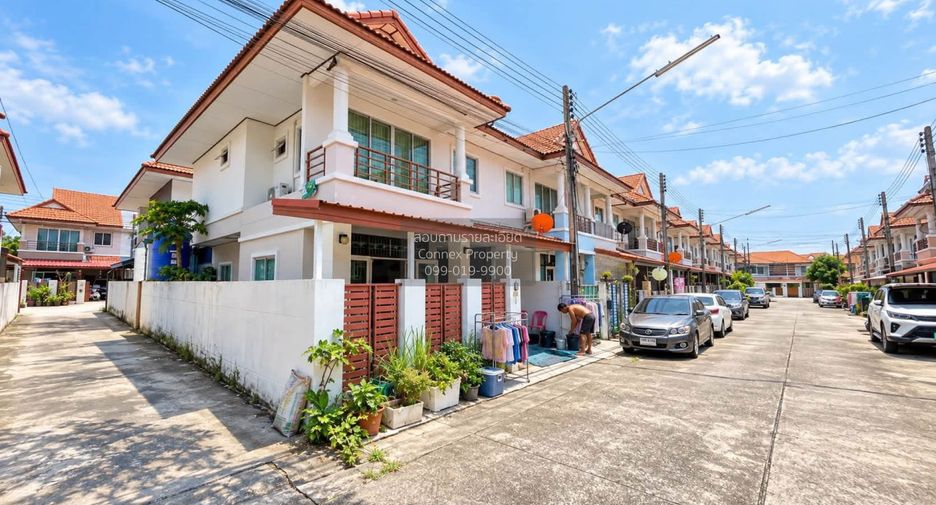 À vendre 3 chambres maison de ville à Mueang Phuket, Phuket
