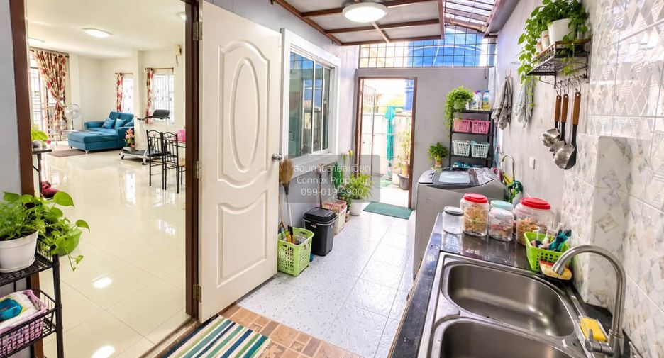 À vendre 3 chambres maison de ville à Mueang Phuket, Phuket